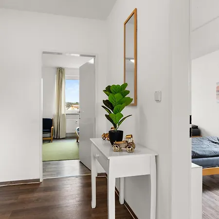Apartment Guermache - Monteurwohnung Fuer Gruppen Bis 8 Personen Fuldatal